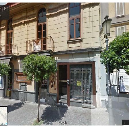 Bilocale In Centro Διαμέρισμα Σαλέρνο Εξωτερικό φωτογραφία